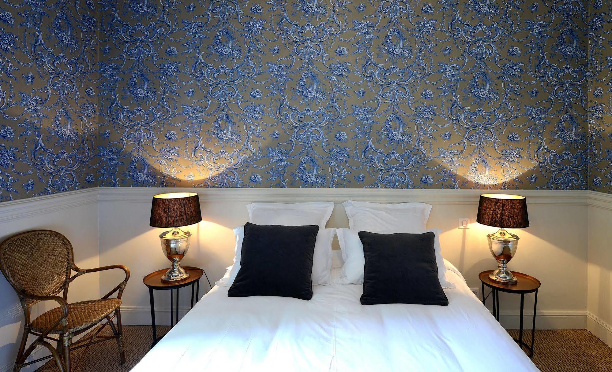 Grand Hotel Henri - Teritoria LʼIsle-sur-la-Sorgue Zewnętrze zdjęcie